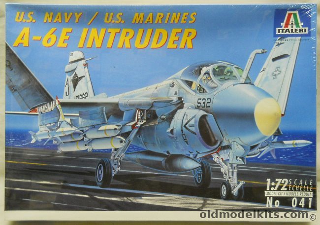 Italeri 1/72 Grumman A-6E Intruder, 041 plastic model kit